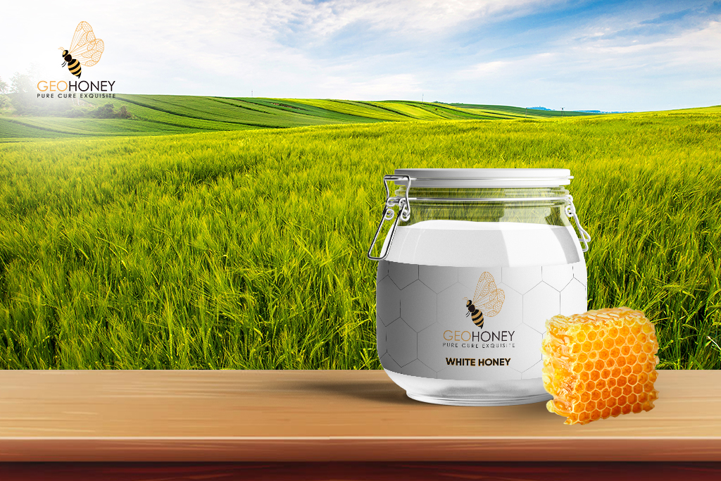 White Honey: Knowing Everything About This Exceptional Honey Variety