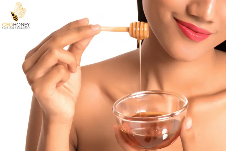 Améliorez votre routine de soins de la peau avec du miel naturel et brut